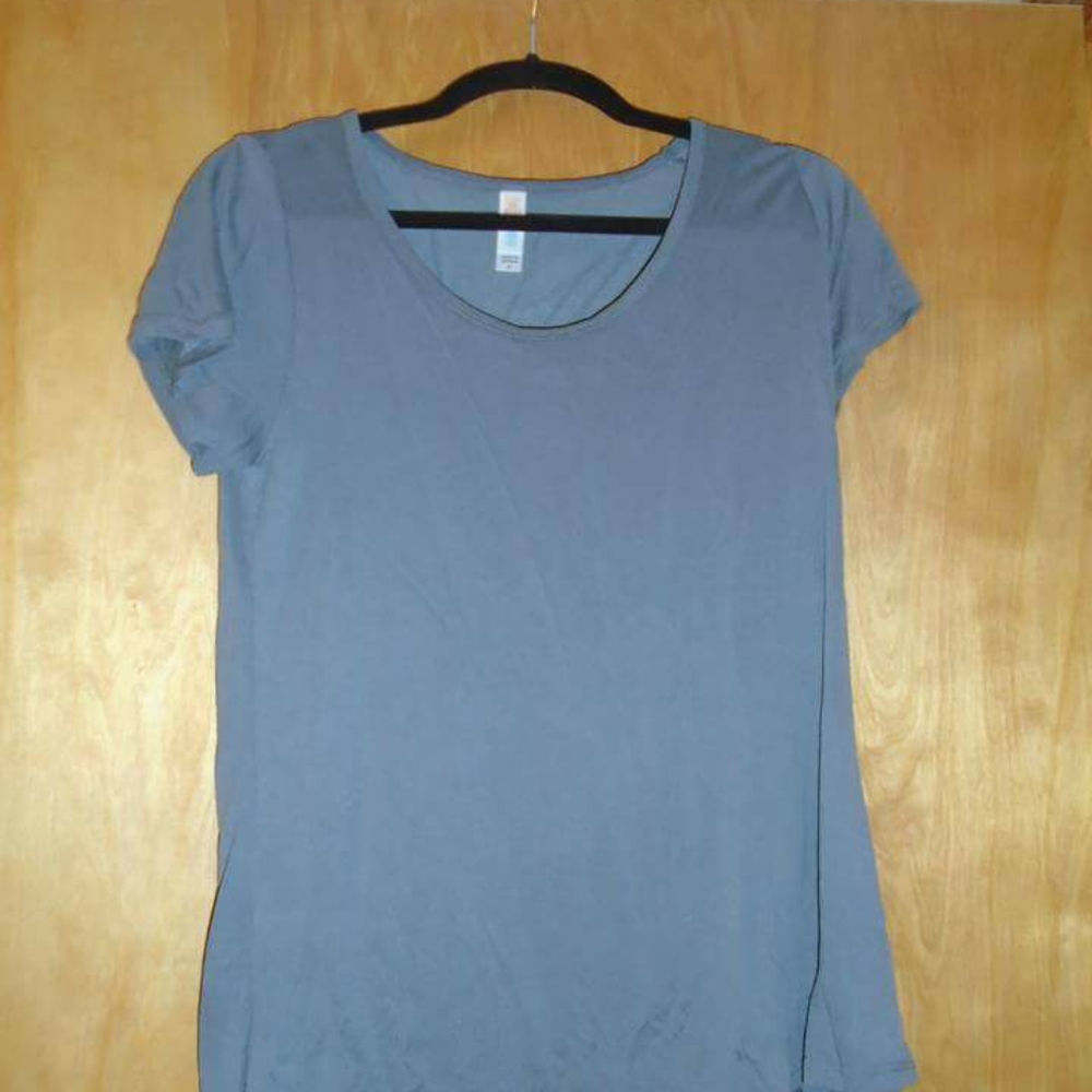 Lularoe XS Classic T